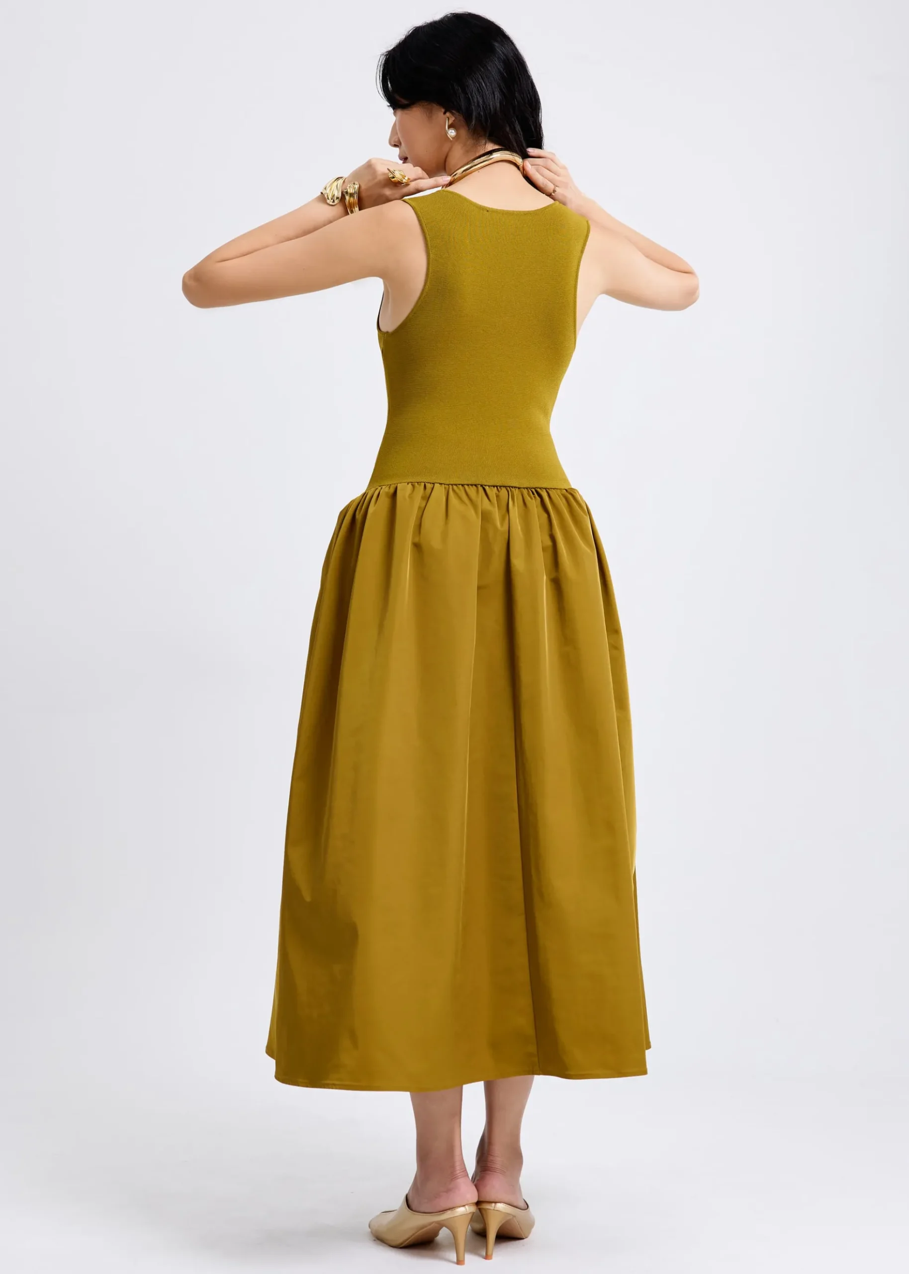 Scoop Neck Drop Waist Midaxi Dress