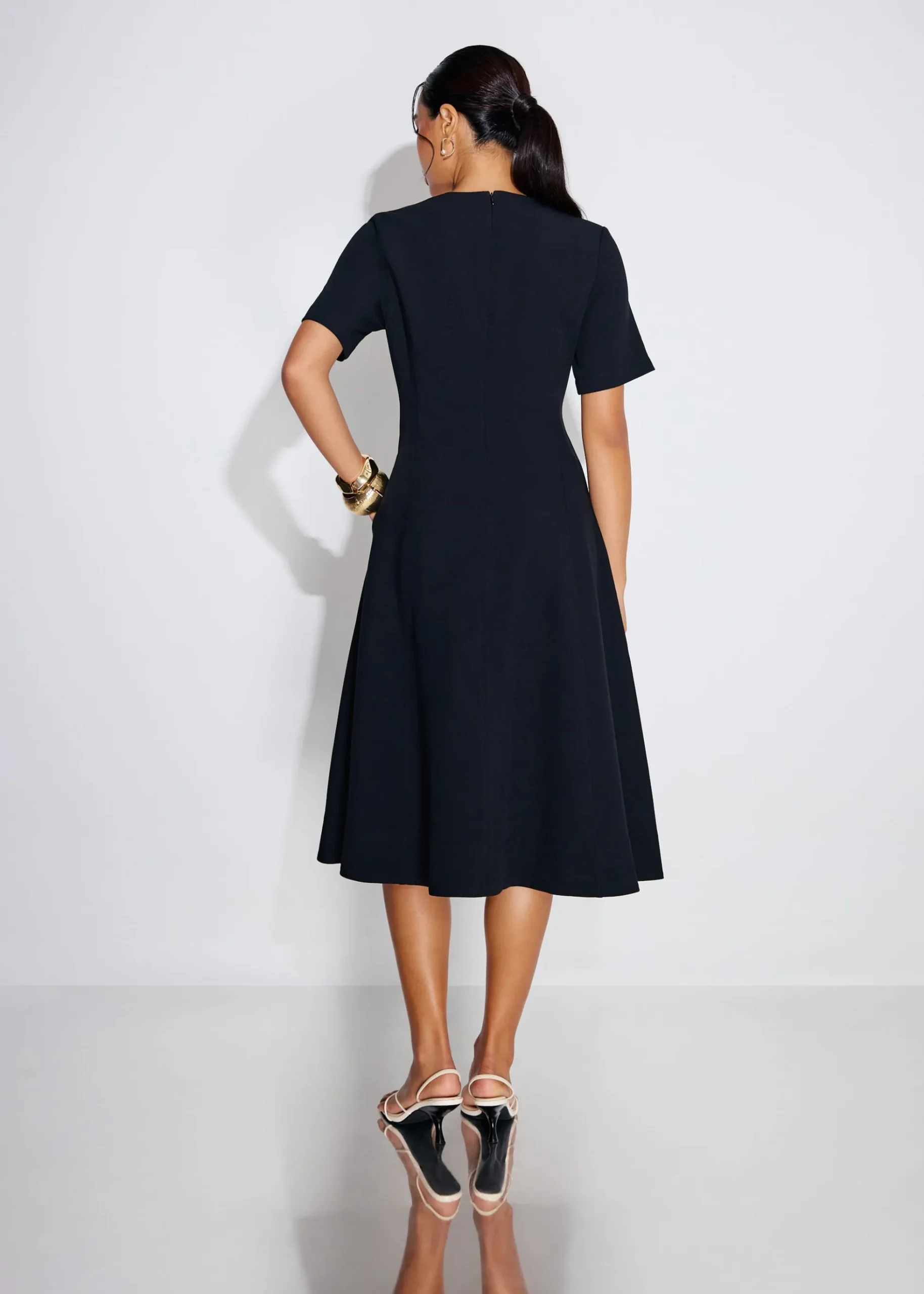 Sofi V-neck Short Sleeve Fit & Flare Midaxi Dress