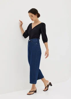 Soleia Knot Twist Front Top