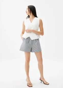 Striped Pleated A-line Shorts