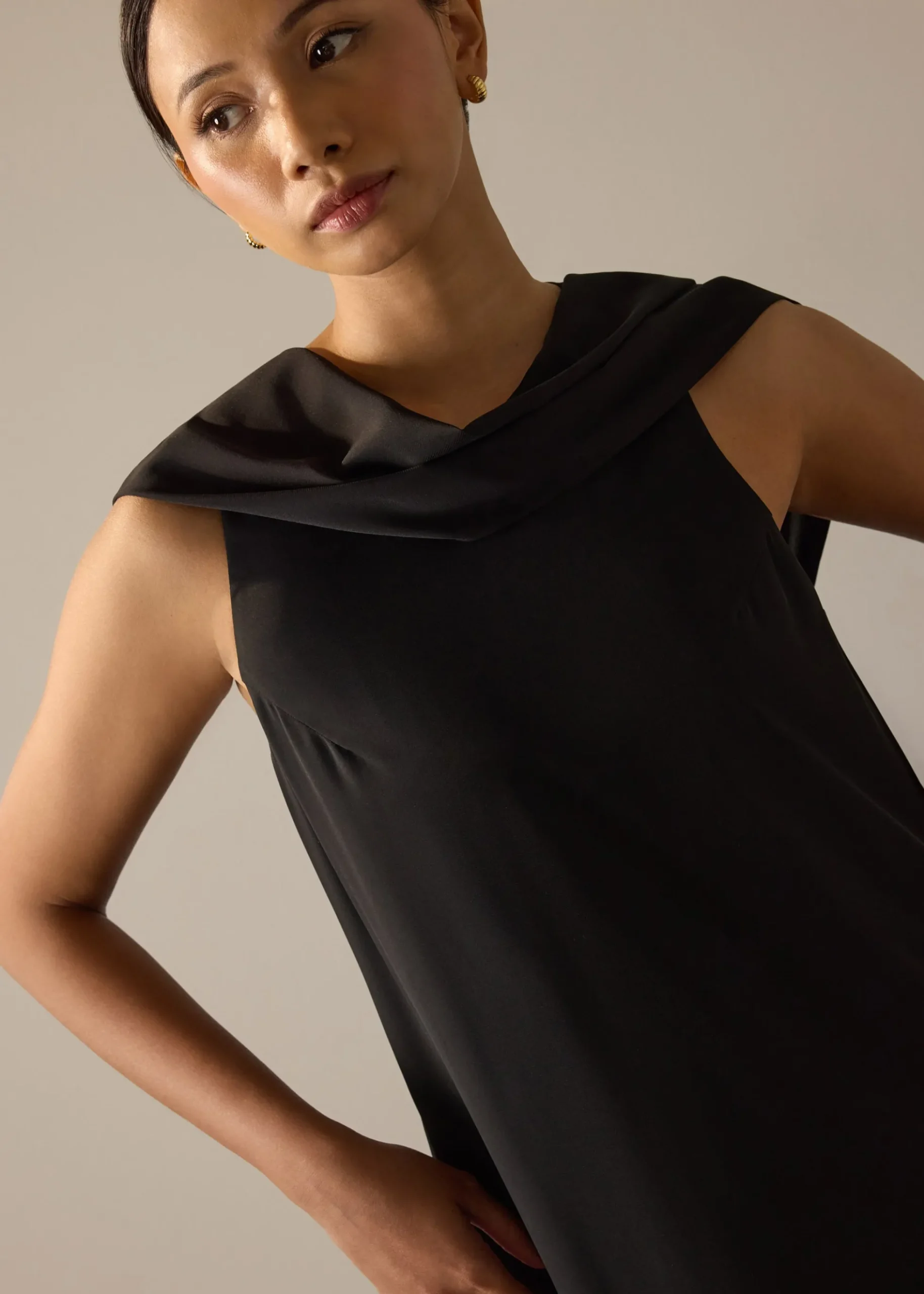 Suzanne Multi-way Detachable Shawl Column Midaxi Dress