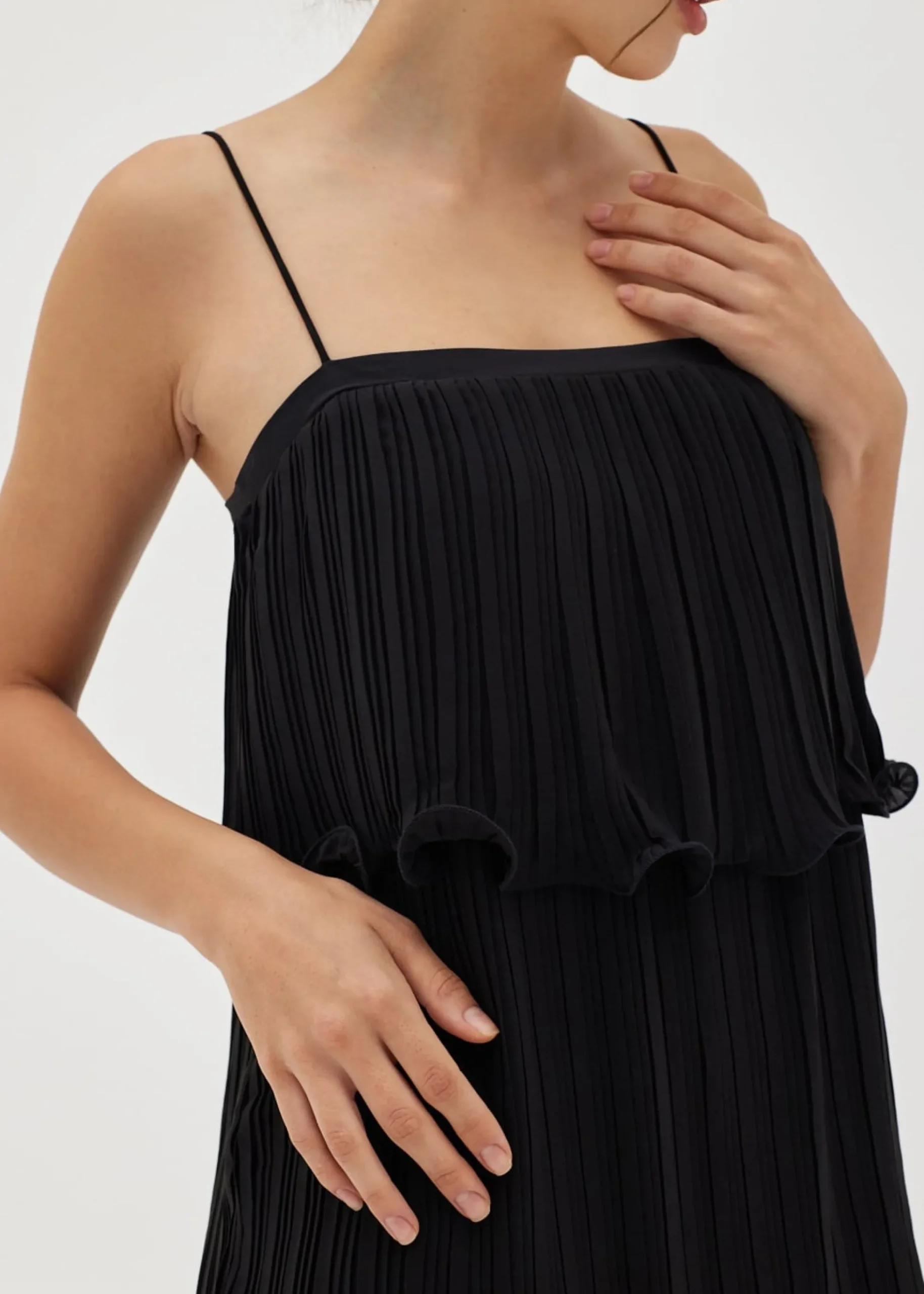 Taela Pleated Tiered Dress