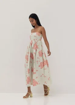 Tanya Ruched Babydoll Dress in Prosperous Blooms