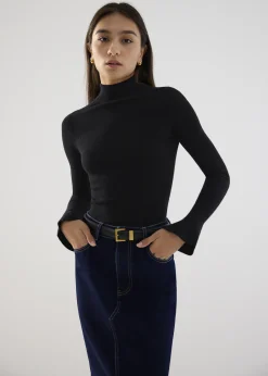 Turtle Neck Flare Sleeve Knit Top
