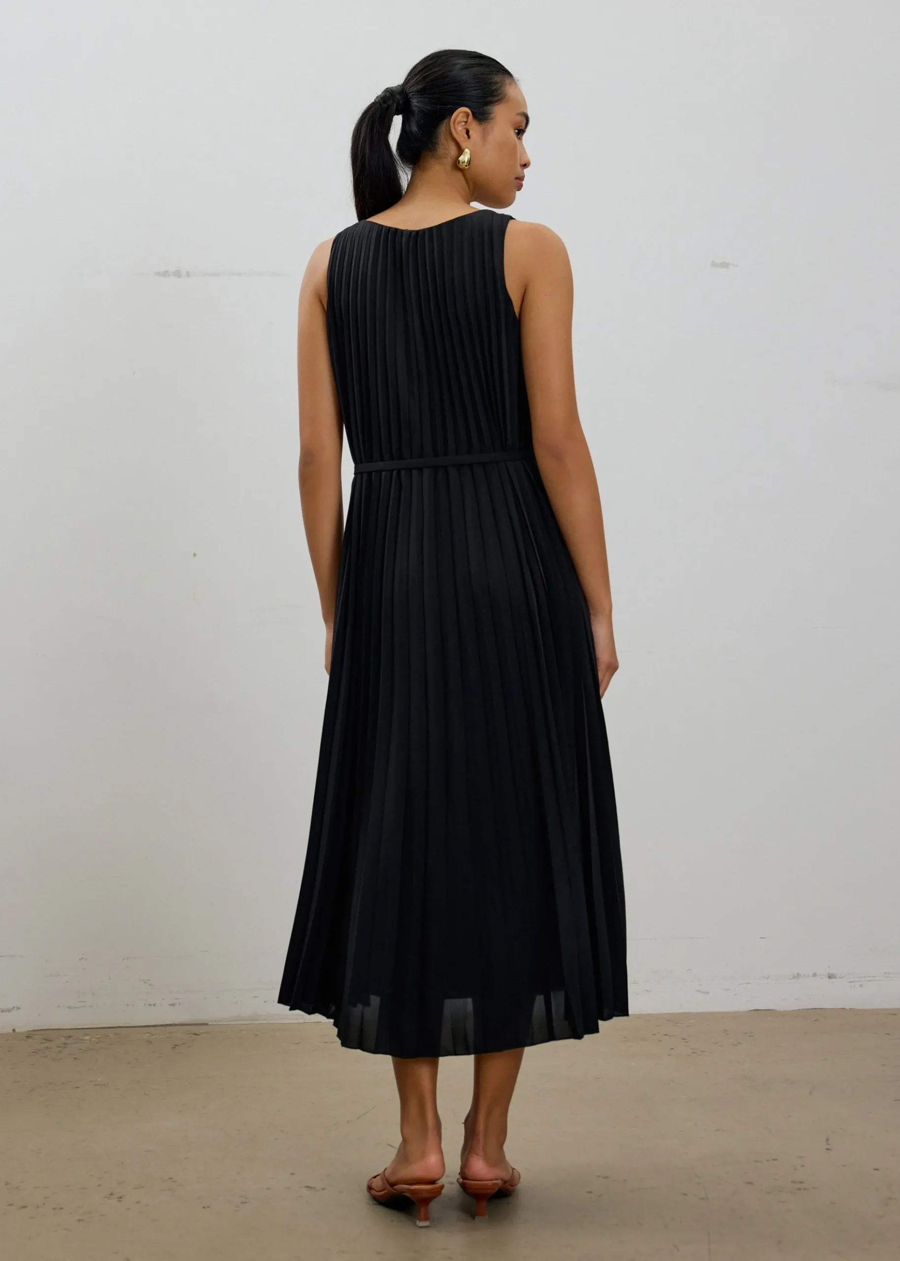 Willa Reversible Sunray Pleated Midaxi Dress