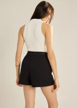Willow Classic Tailored Shorts