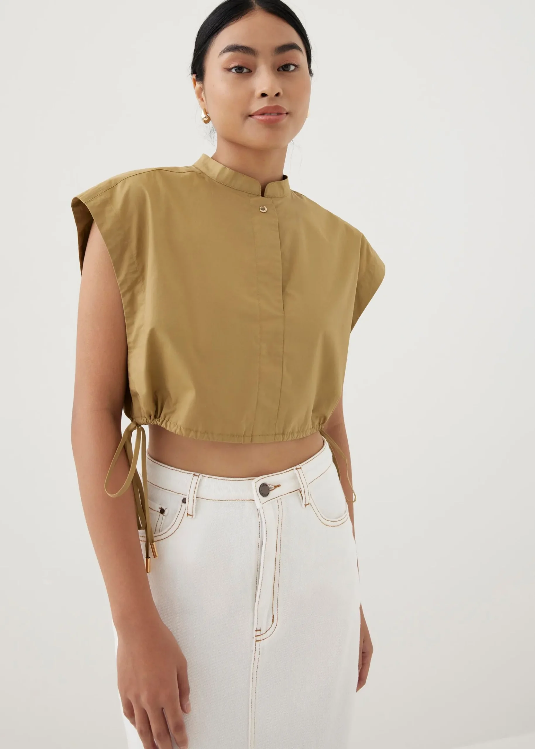 Xia Crop Mandarin Collar Top